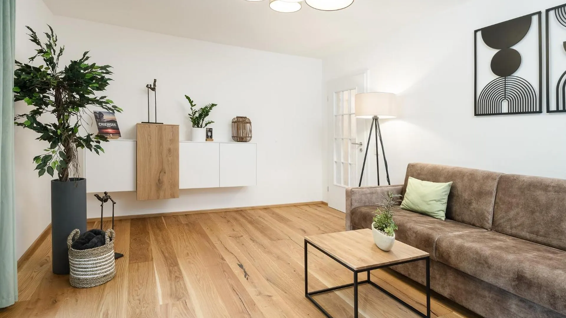 Apartmanhotel Fenjoy Ferienapartments Bernau Am Chiemsee Németország